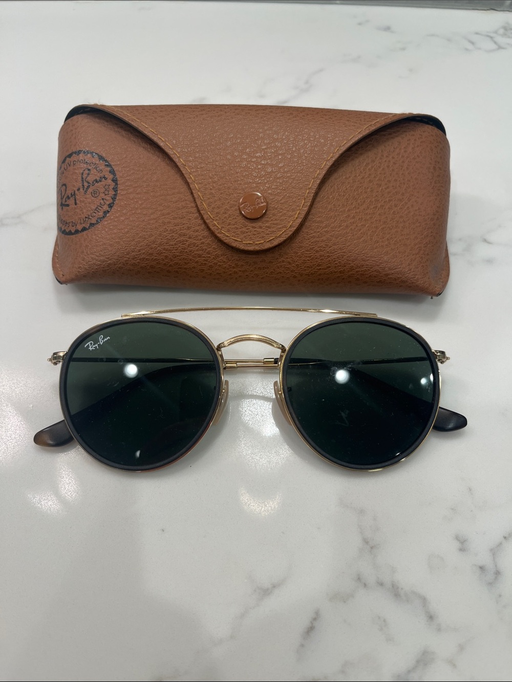 Ray-Ban Gold Frame Sunglasses with Dark Green Lenses